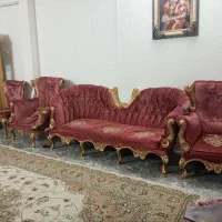 مبلمان سلطنتی همراه میز ناهار خوری