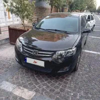 زوتی آریو 98 مشکی معاوضه