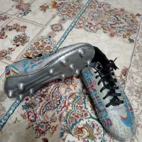 کفش فوتبالی