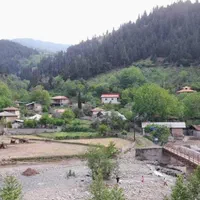 اجاره ویلای شیک و دنج رودخانه توتکابن رودبار|اجارهٔ کوتاهمدت ویلا و باغ|رودبار, |دیوار