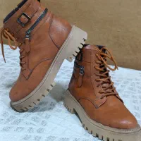 دو جفت نیم بوت زنانه|کیف، کفش، کمربند|نجفآباد, امیرآباد|دیوار