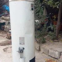 آبگرمکن قدی ایستاده بدون هیچ سوراخی و ایرادی|آبگرمکن، پکیج، شوفاژ|گرگان, |دیوار