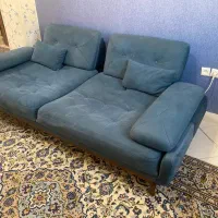 مبلمان 5 نفره تختخواب شو و 3 عدد میز عسلی