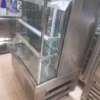 ویترین یخچال طول ۱متر عرض ۸۰ ارتفاع ۱.۳۰س|فروشگاه و مغازه|نسیم‌شهر, |دیوار