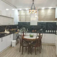 ۸۶ متر چهارراه نادر شهر رو به افتاب