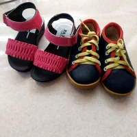 تعدای کفش نو|کیف، کفش، کمربند|قرچک, پویینک|دیوار