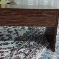 میز و قفسه