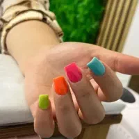 کاشت و ترمیم ناخن
