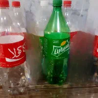 بطری نوشابه خالی