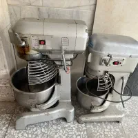 دو عدد میکسر حرفه‌ای از برند بست و سینمگ
