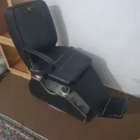 صندلی اصلاح صحیح و سالم