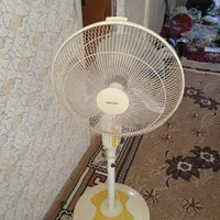 پنکه پایه دارقابل تنظیم. درگرمی