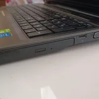 لپتاپ msi خیلی تمیز