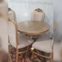 میز غذاخوری