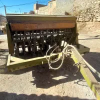 عمیقکارکشت گستر