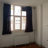 پرده طوسی چین دار|پرده، رانر، رومیزی|مشهد, سجادیه|دیوار