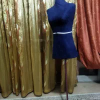 مانکن لباس زنانه رنگ سرمه ای