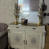 کنسول و آینه و بوفه