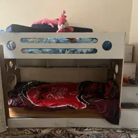 تخت دو طبقه نو دو ماه نشده که خریدم