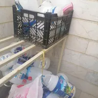 دبه ماست و شیشه سس