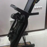 تردمیل بسیار تمیز در حد نو