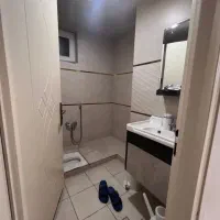 مبله شیک و بسیار تمیز|اجارهٔ کوتاهمدت آپارتمان و سوئیت|شاهینشهر, خانه کارگر|دیوار