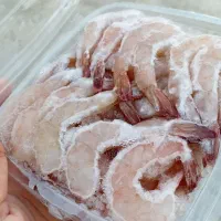 میگو سره وسرتیز تازه بدون رگ موجود