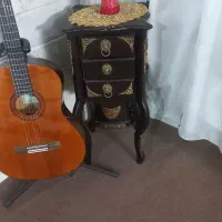 میز تلفن سالم و تمیز