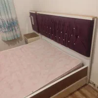 تخت خواب ۲نفره با اینه و کنسولی|تخت و سرویس خواب|قلعه شاهین, |دیوار