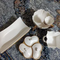 اردورخوری و سرویس چینی