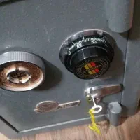 کلیدسازی۲۴ساعته سیاربازکردن گاوصندوق وقفل تعمیر
