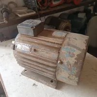 پنج عدد دینام ۵ نیم اسب اروپایی و چنی و موتوژن|ماشین‌آلات صنعتی|تهران, شهرک آسمان|دیوار