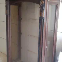 بوفه گنجه چوب گردو و شیشه