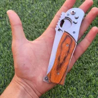 چاقو|کلکسیون اشیاء عتیقه|یزد, |دیوار