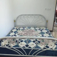 تخت خواب دو نفره