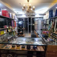 فروش کامل دکور ( بوتیک ، دخانیات ، اکسسوری )|فروشگاه و مغازه|کرج, باغستان|دیوار