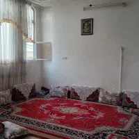 طبقه بالا مستقل  بالای مغازه تکواحدی دوخوابه|اجارهٔ خانه و ویلا|قم, نوبهار|دیوار