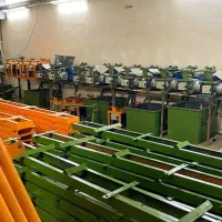 بالابر یک تن  سطل ریل و پایه شاسی یاگت ساختمانی