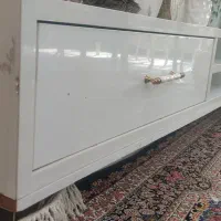 دوعددمیزتلوزیون قیمت مناسب
