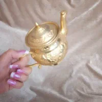 قوری طلایی