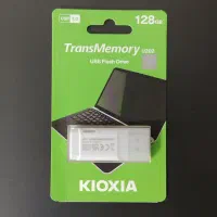 فلش  KIOXIA|قطعات و لوازم جانبی رایانه|نجف‌آباد, باغ ملی|دیوار