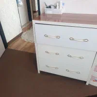 تخت تاشو وکمد لباس وکمد رختخواب و تشک تخت|جاکفشی، کمد، دراور|رباط‌کریم, مسکن مهر آبشناسان|دیوار