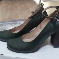کفش سبز رنگ سایز 36 چرم یاس