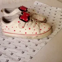 کتانی و کاپشن دخترانه|کفش و لباس بچه|رشت, بوسار|دیوار