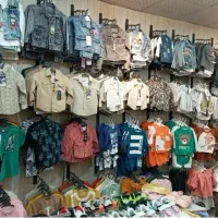 واگذاری مغازه پوشاک کودک|اجارهٔ مغازه و غرفه|یزد, |دیوار