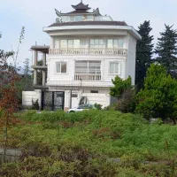 ویلا سنددار نزدیک ساحل