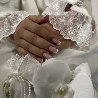 کاشت ناخن فقط 300