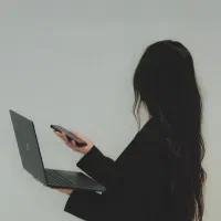 ادمین پاسخگویی اینستاگرام و تولید محتوا