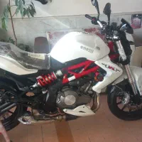 بنلی300ccوارداتی ایتالیادرحدخشک تمام فابریک کم کار