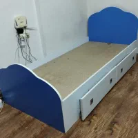 تخت تک نفره